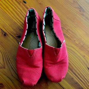 TOMs size 8.5